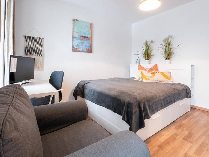 Ferienwohnung für 4 Personen, mit Balkon in Chemnitz - 2