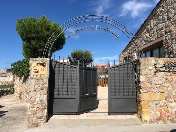 Casa rural para 8 personas, con piscina y jardín, Se admiten mascotas en Tierra del Vino - 3