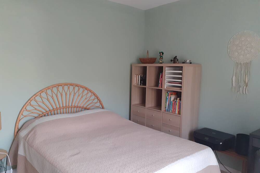 Comfortable country house with large fenced garden in Tourves, Región Brignoles