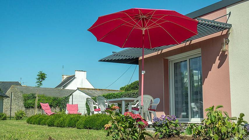 Gîte pour 6 personnes, avec piscine ainsi que jardin et terrasse, animaux acceptés à Treffiagat - 4