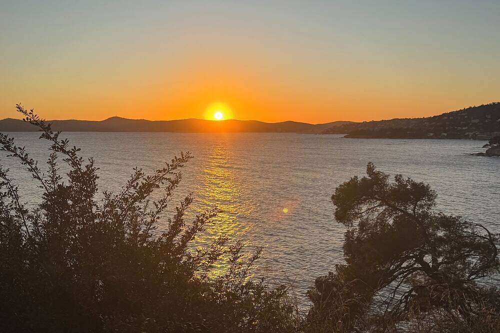 Logement Independant Au Calme A 700M Des Plages in Cavalaire-sur-Mer, Région de Draguignan