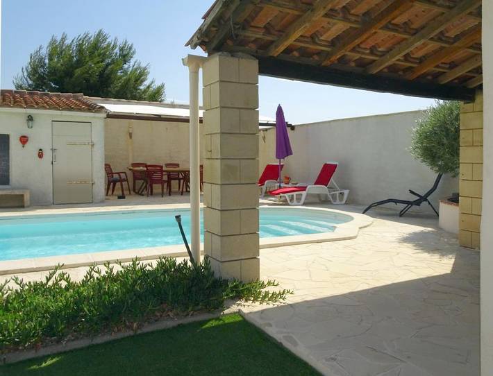 Appartement de vacances pour 4 personnes, avec vue ainsi que piscine et terrasse, animaux acceptés