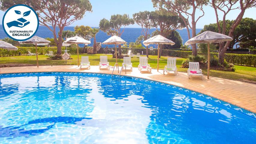 Casa de férias para 6 pessoas, com varanda e jardim e ainda piscina infantil em Praia da Oura