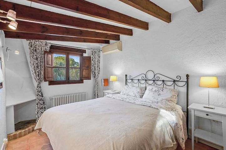 Finca für 10 Personen, mit Whirlpool und Garten sowie Terrasse in Santa Maria del Cami - 4