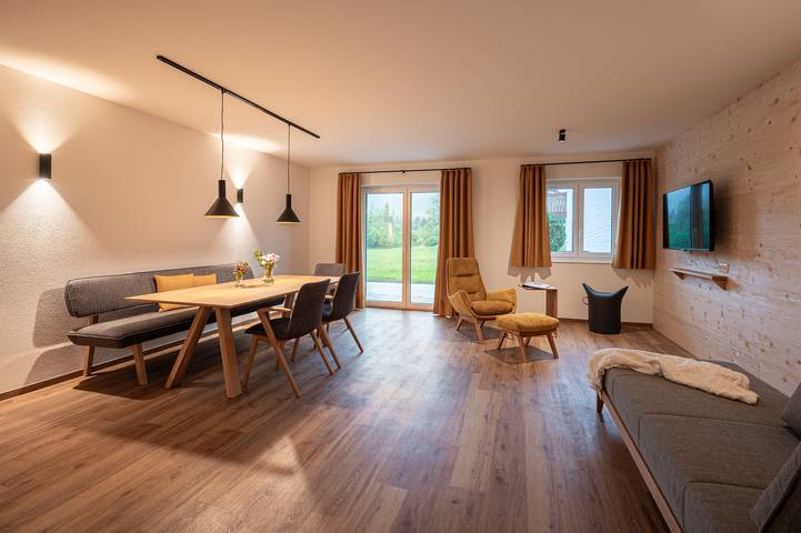 Ferienwohnung für 6 Personen, mit Ausblick und Terrasse - 1