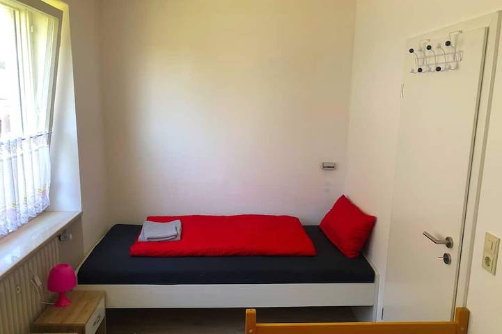 Ferienwohnung für 7 Personen, mit Terrasse und Garten in Fischach - 2
