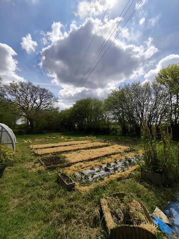 Gîte pour 4 personnes, avec terrasse et jardin, animaux acceptés à La Chapelle-Neuve