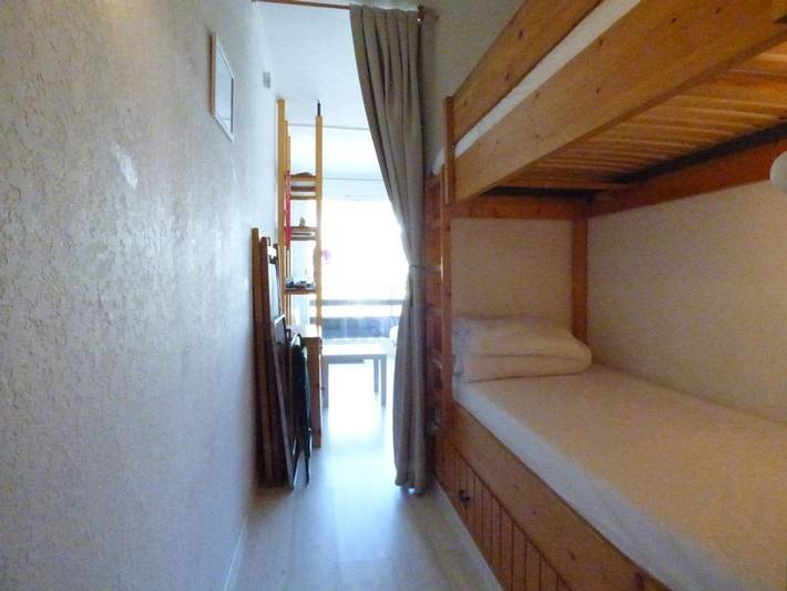 Estudio entero, Estudio 4 pers con balcón, a pie de pistas, parking gratis, ascensor in La Pierre Saint-Martin, Arette
