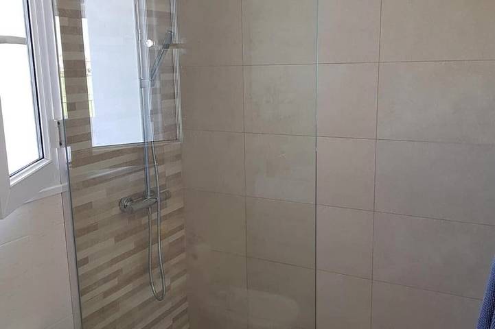 Nueva casa adosada en primera línea, bellamente amueblada, piscina privada, aire acondicionado completo, Wi-Fi in Mar Menor Polaris World, Torre-Pacheco