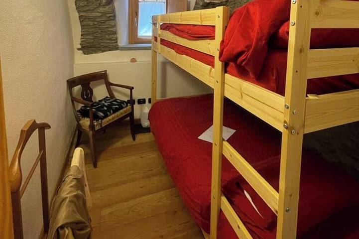 Appartement entier, Chalet Coeur du Village – Cozy Alpine Retreat in the Heart of La Thuile! in La Thuile (village), La Thuile