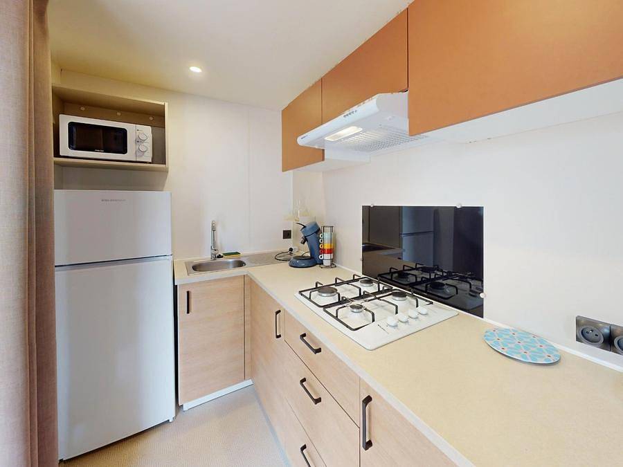 Camping Saint Gabriel - Mobilhome 4 personas - 2 habitaciones confort (-8 años) + Aire acondicionado + Tv in Tarascón, Region de Arles