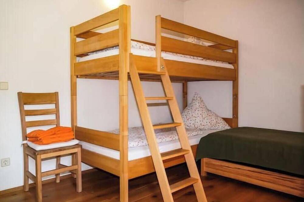 Ganze Wohnung, Tolles Apartment über 2 Etagen mit Blockhaussauna in Rosenthal-Bielatal, Elbsandsteingebirge