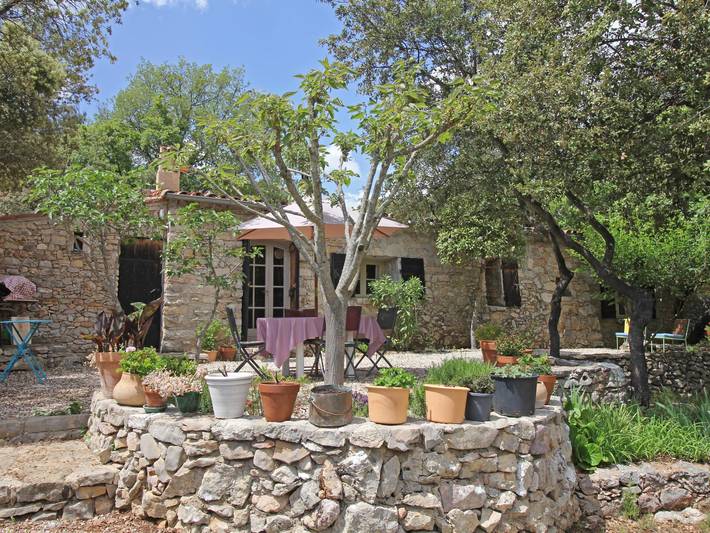 Maison de vacances pour 3 personnes, avec Terrasse et Jardin en Provence