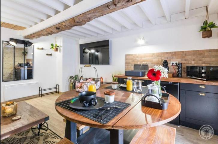 Gîte pour 4 personnes, avec vue et jardin à Juaye-Mondaye - 3