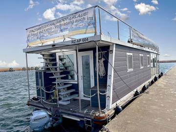 Ferienhaus für 4 Personen, mit Ausblick und Terrasse sowie Sauna, kinderfreundlich in Gager