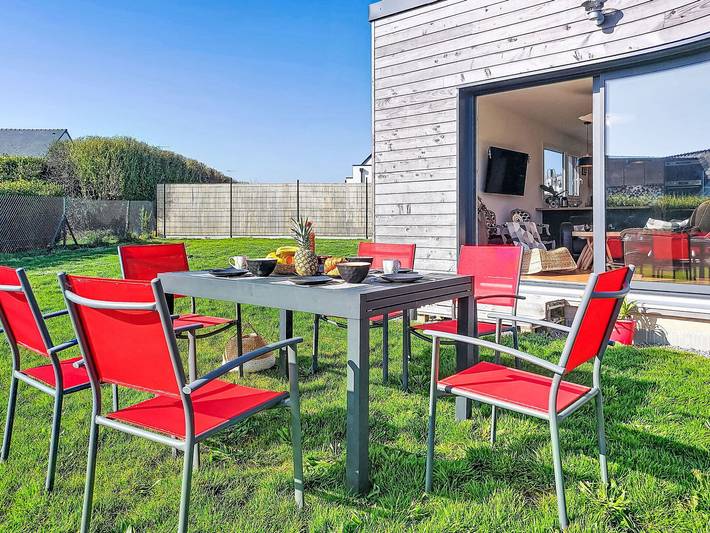 Location de vacances pour 6 personnes, avec jardin à Plonéour-Lanvern - 2