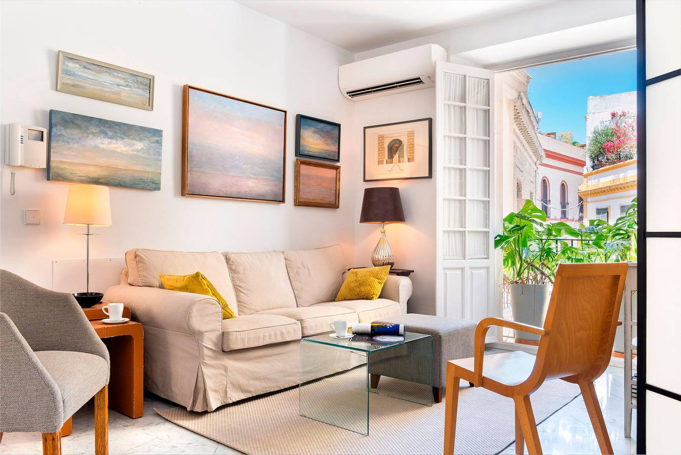 Ganze Wohnung, Lovely one bd apartment near the Cathedral. Pasaje Santa Cruz I in Casco Antiguo, Sevilla