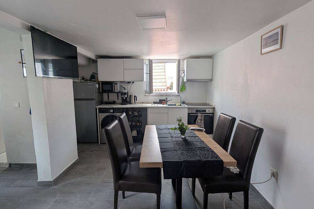 Cosy 2-bedroom villa with patio and barbecue in Alcabideche, Costa de Lisboa