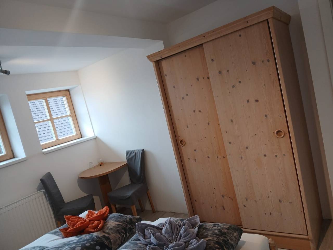 Zimmer „Zimmer 1“ mit Bergblick und Wlan in Lavamünd, Lavanttaler Alpen