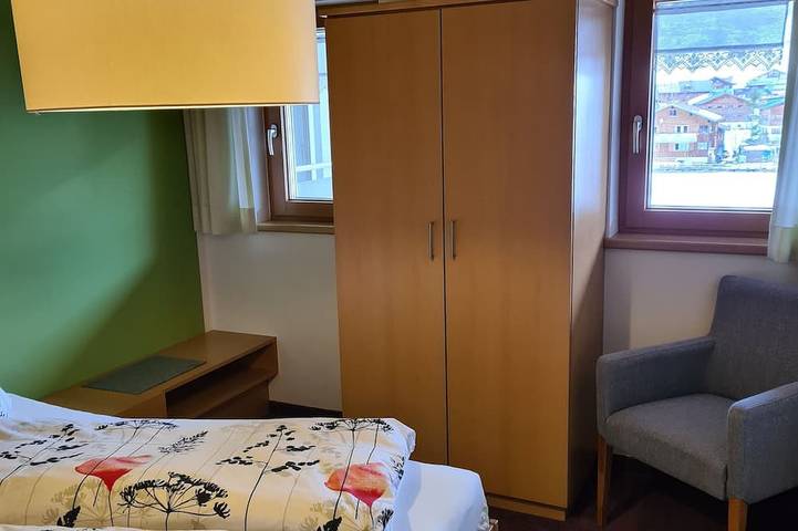 Ganze Wohnung, Ferienwohnung 1 - Üntschenblick - Gästehaus Monika in Bregenzerwald (Vorarlberg), Au