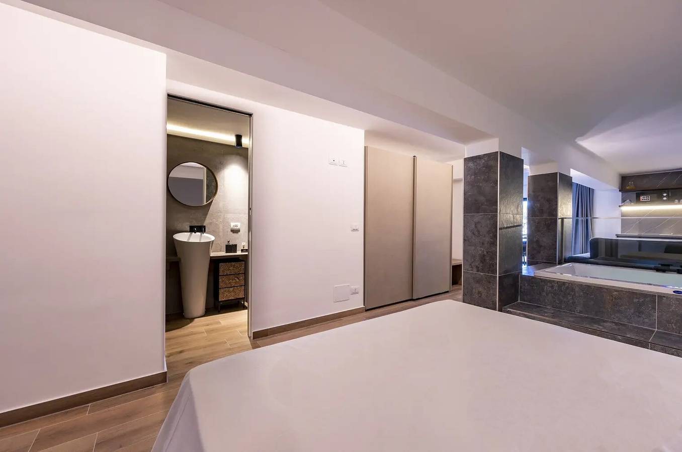 Monolocale intero, Appartamento per vacanze "La Brisa - Levante" con terrazza privata in Capo d'Orlando, Provincia di Messina