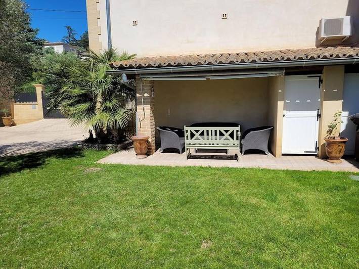 Location de vacances pour 8 personnes, avec piscine et jardin à Saint-Geniès-de-Comolas - 4