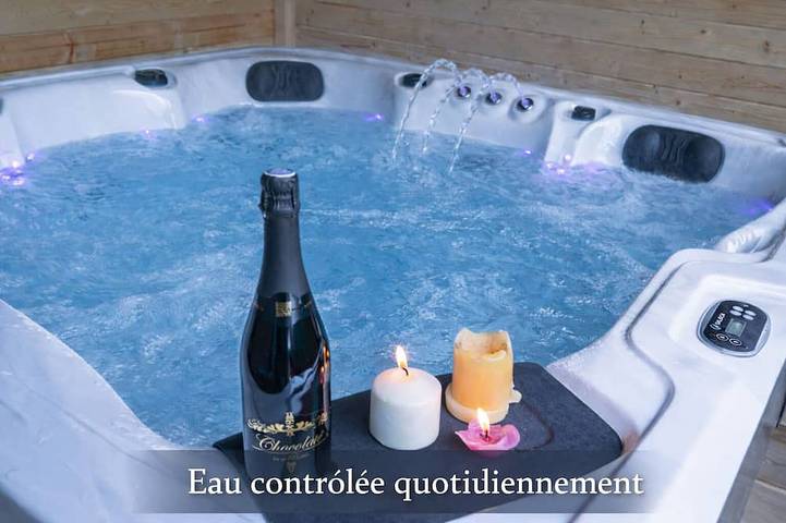 Appartement de vacances pour 4 personnes, avec jacuzzi ainsi que jardin et terrasse