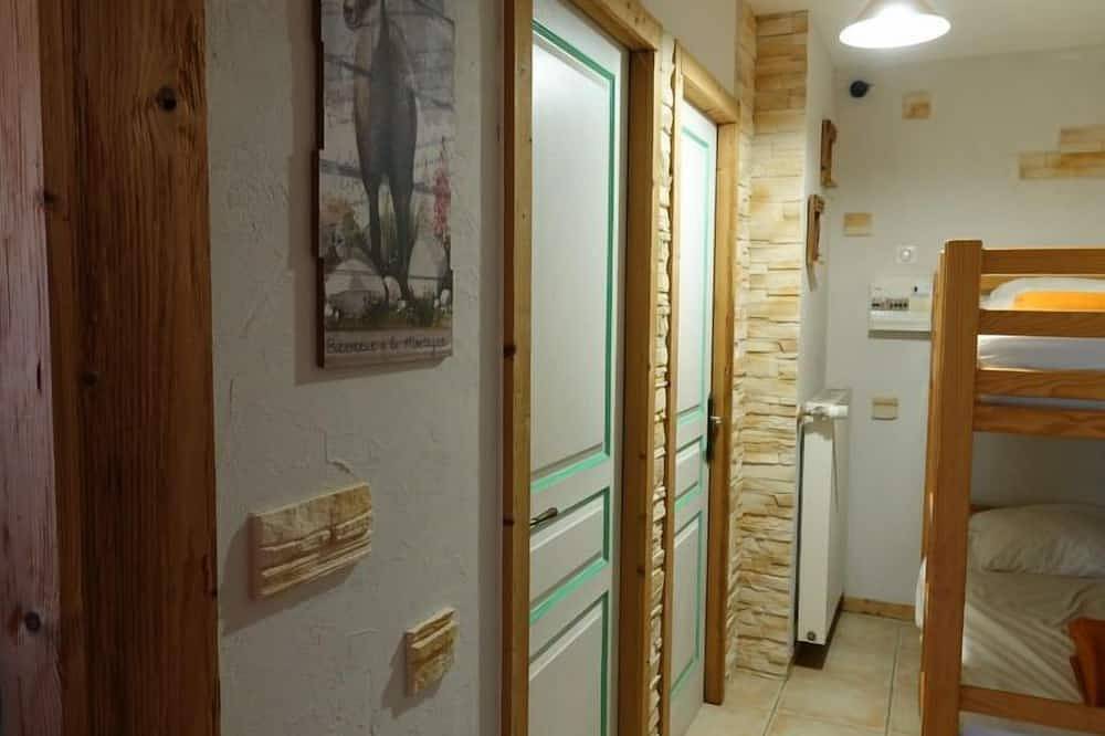 Entire apartment, Namasté by Interhome in Les Villards-sur-Thônes, Annecy region