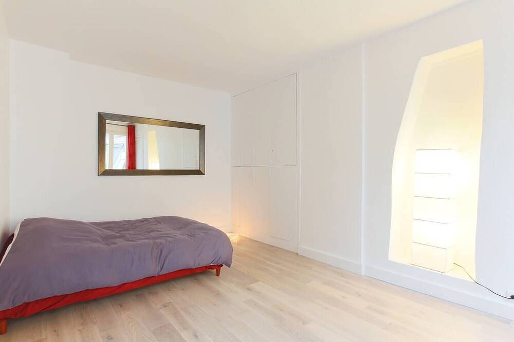 Rare Apt in the heart of Paris: 10min walk to the Louvre in Parigi, Ile-de-France