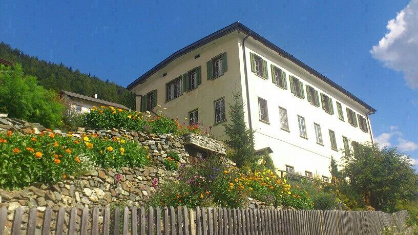 Ferienwohnung für 3 Personen, mit Garten in Graubünden - 2