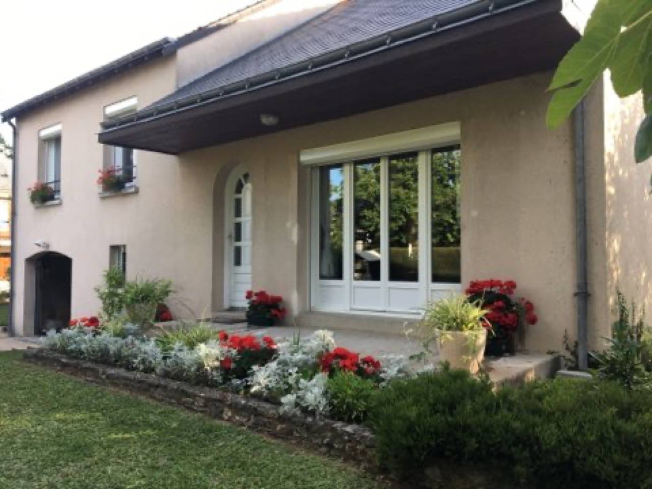 Bed & Breakfast „Chambre Bleue“ mit gemeinsamer Terrasse, Garten und Wlan in Saint-Avertin, Tours und Umgebung