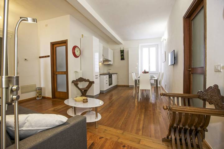 Ferienwohnung für 6 Personen, mit Balkon und Seeblick sowie Ausblick, mit Haustier in Comune di Verbania - 4