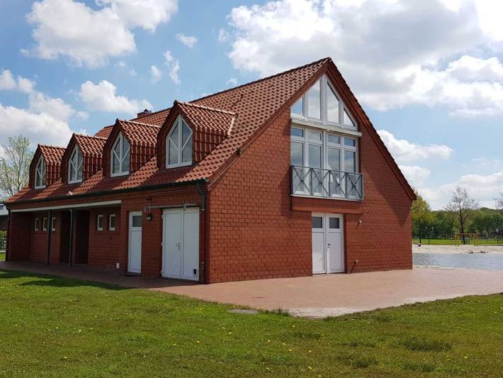 Ferienwohnung für 6 Personen, mit Terrasse und Sauna sowie Seeblick