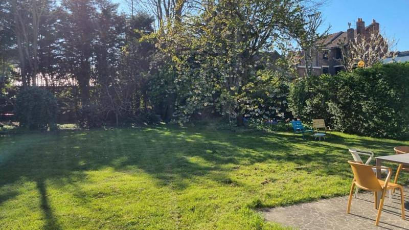 Location de vacances pour 6 personnes, avec terrasse à Saint-André-lez-Lille