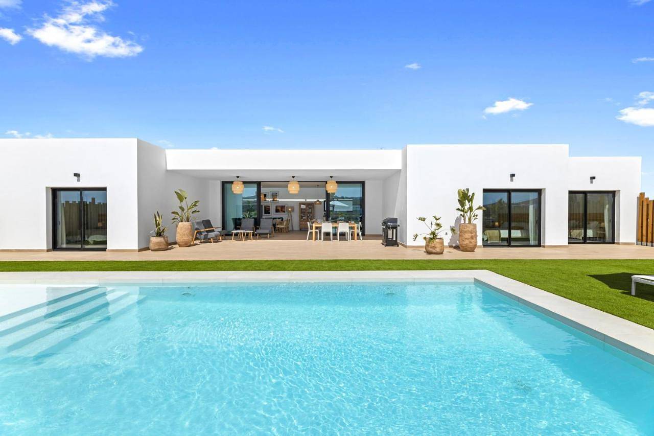 Villa Ayala in Villaverde, La Oliva