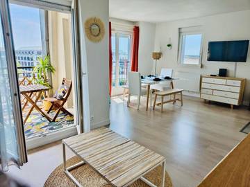 Gîte pour 5 personnes, avec balcon dans Gare Du Val D Europe
