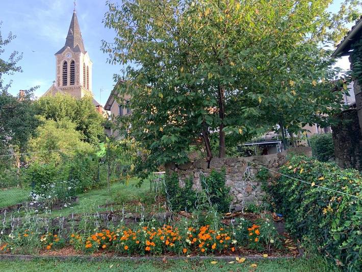 Auberge pour 3 personnes, avec jardin et terrasse