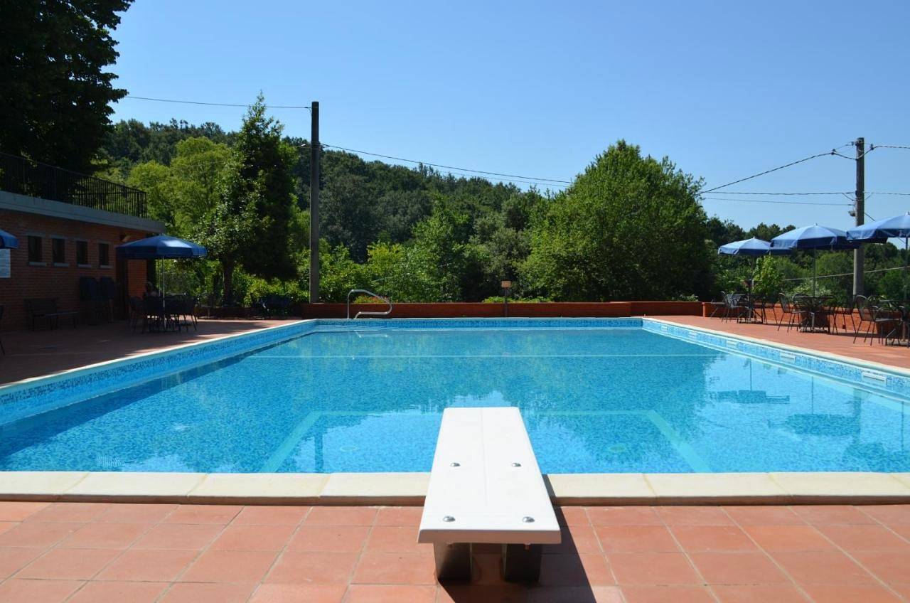 Appartamento intero, Apartment with Terrace in San Vivaldo, Montaione