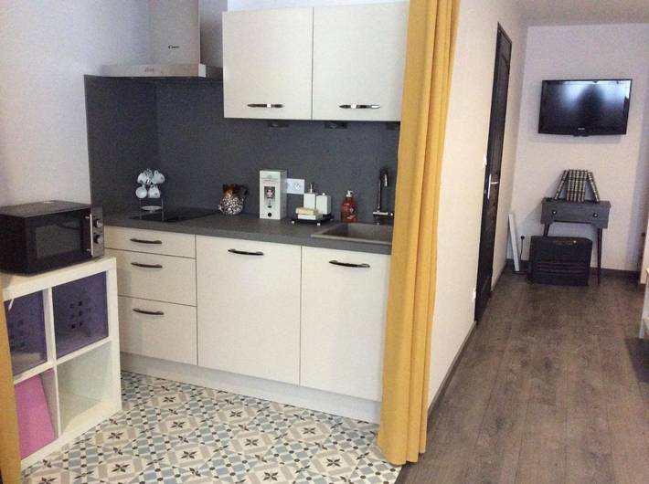 Gîte pour 2 personnes, avec jacuzzi et jardin à Le Mans - 4