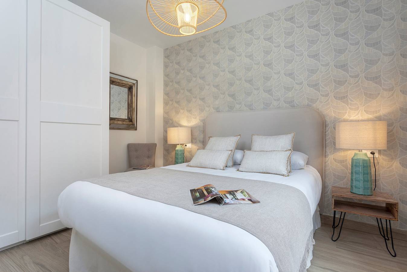 Apartamento entero, Sophisticated House with Terrace. Plaza del Realejo in Realejo-San Matías, Granada