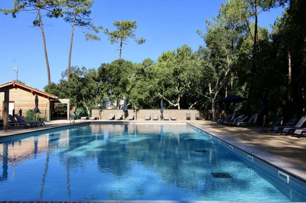 Angenehme Wohnung in einem Ferienhaus mit Pool,  W-Lan, Klimaanlage, Tv, Terrasse, Haustiere erlaubt in Ondres, Côte d’Argent