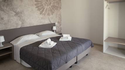 Vakantieappartement voor 2 Personen in Spiaggia Romantica (Manerba del Garda), Manerba del Garda, Afbeelding 2