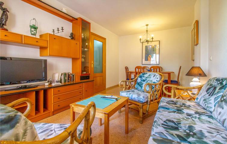 Ganze Ferienwohnung, Appartement am Pool: WiFi, A/C, Parkplatz. in El Barrio, San Juan Playa