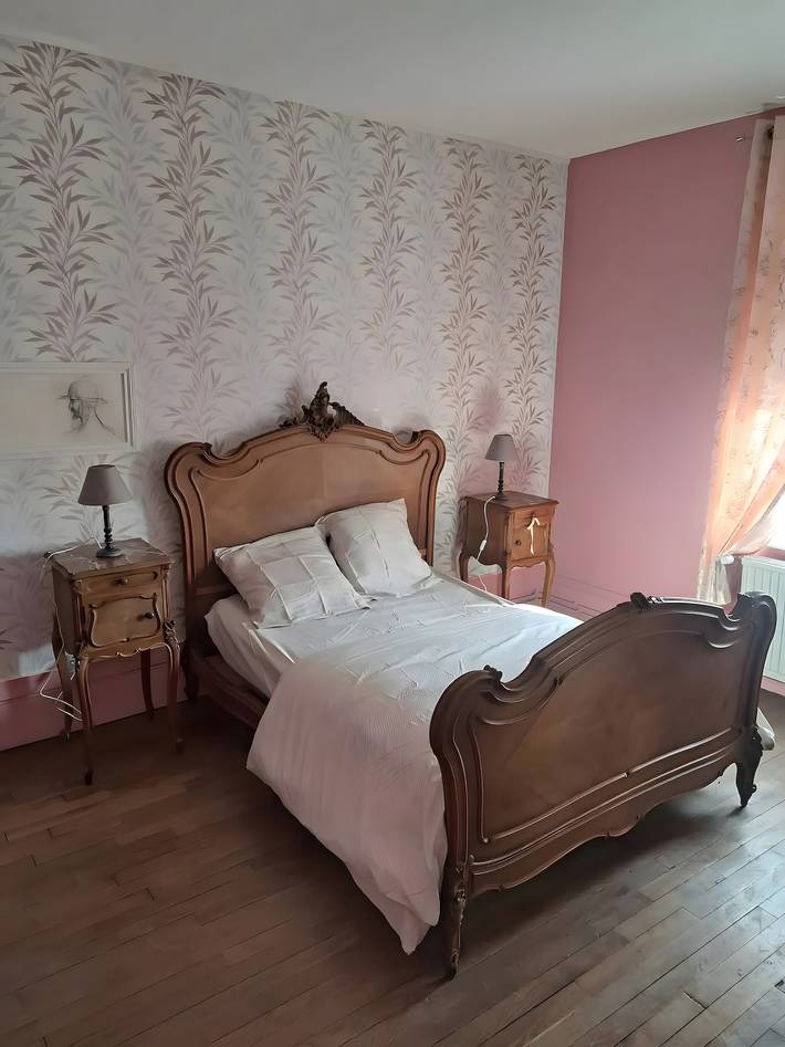 Chambre d’hôte pour 2 personnes, avec jacuzzi et jardin, animaux acceptés en Picardie