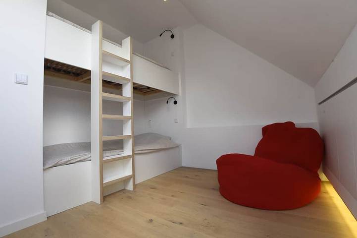 Apartamento entero, Apartamento de 2 dormitorios cerca del centro de Gante in Gante (Flanders), Gante