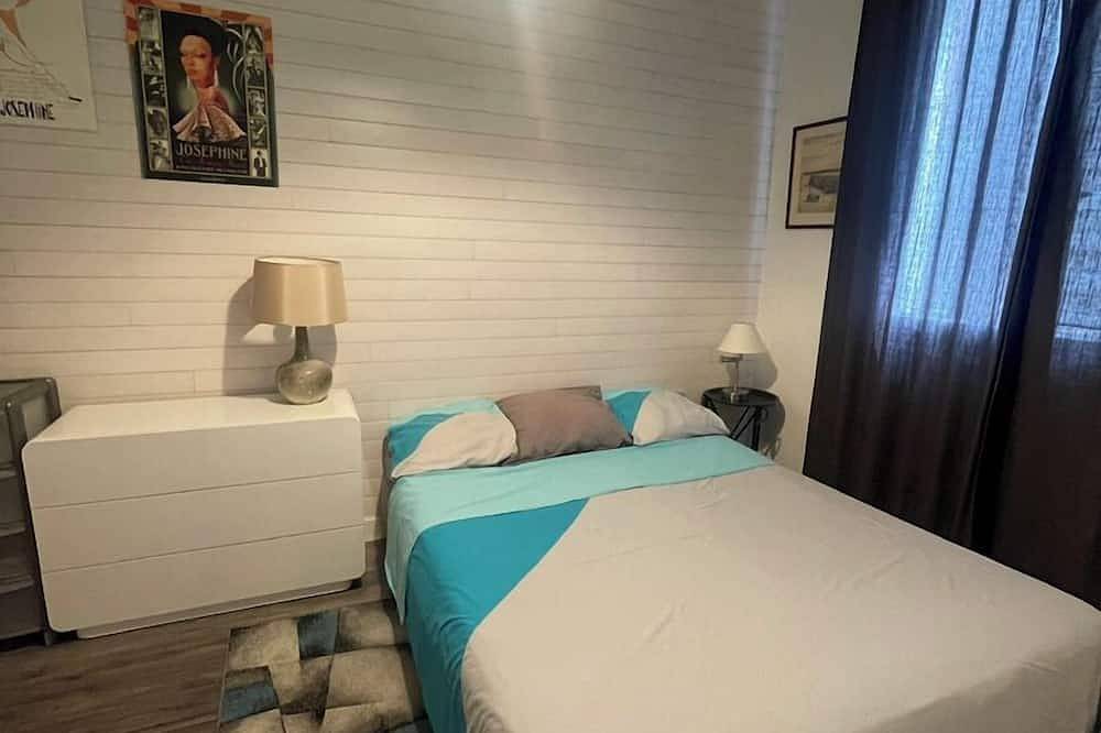 Appartement entier, Appart hôtel 'Studio Utrillo' in Le Vésinet, Yvelines