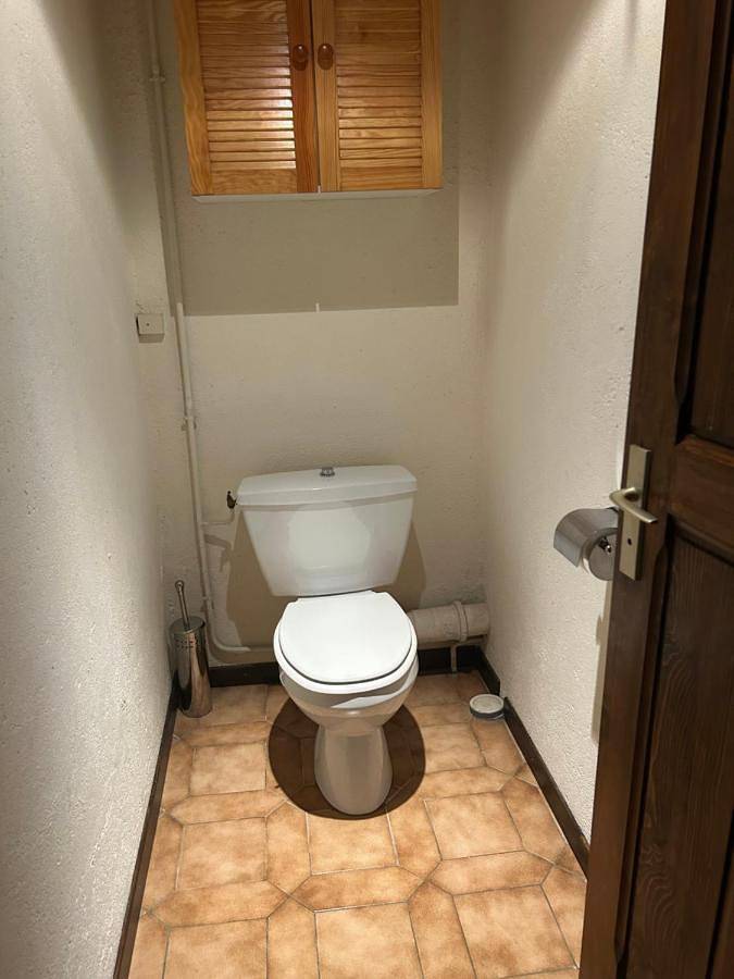 Gîte pour 5 personnes, avec vue et jardin à Larringes - 4