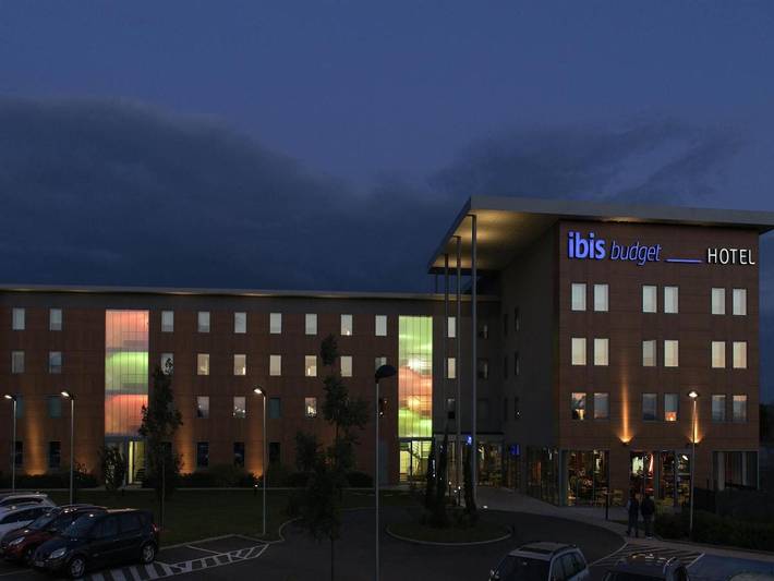 Hôtel pour 4 personnes, avec jardin à Colombier-Saugnieu - 2