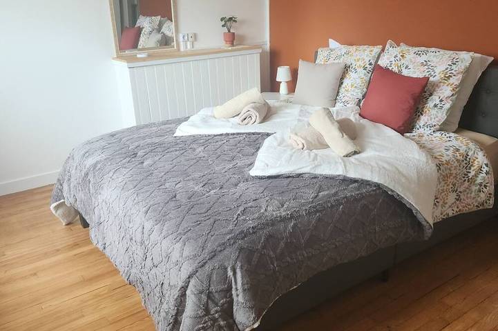 Location de vacances pour 6 personnes, avec jardin à Lessay - 4