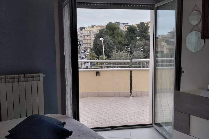 Ganze Wohnung, Minihaus mit großer Terrasse in Vasto, Chieti Provinz